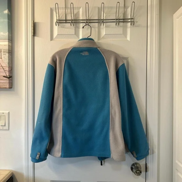 The North Face Blue & Gray Fleece Jacket - Picture 7 of 10
